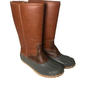 Outwoods Tall duck boot size 10. Brown and gray.